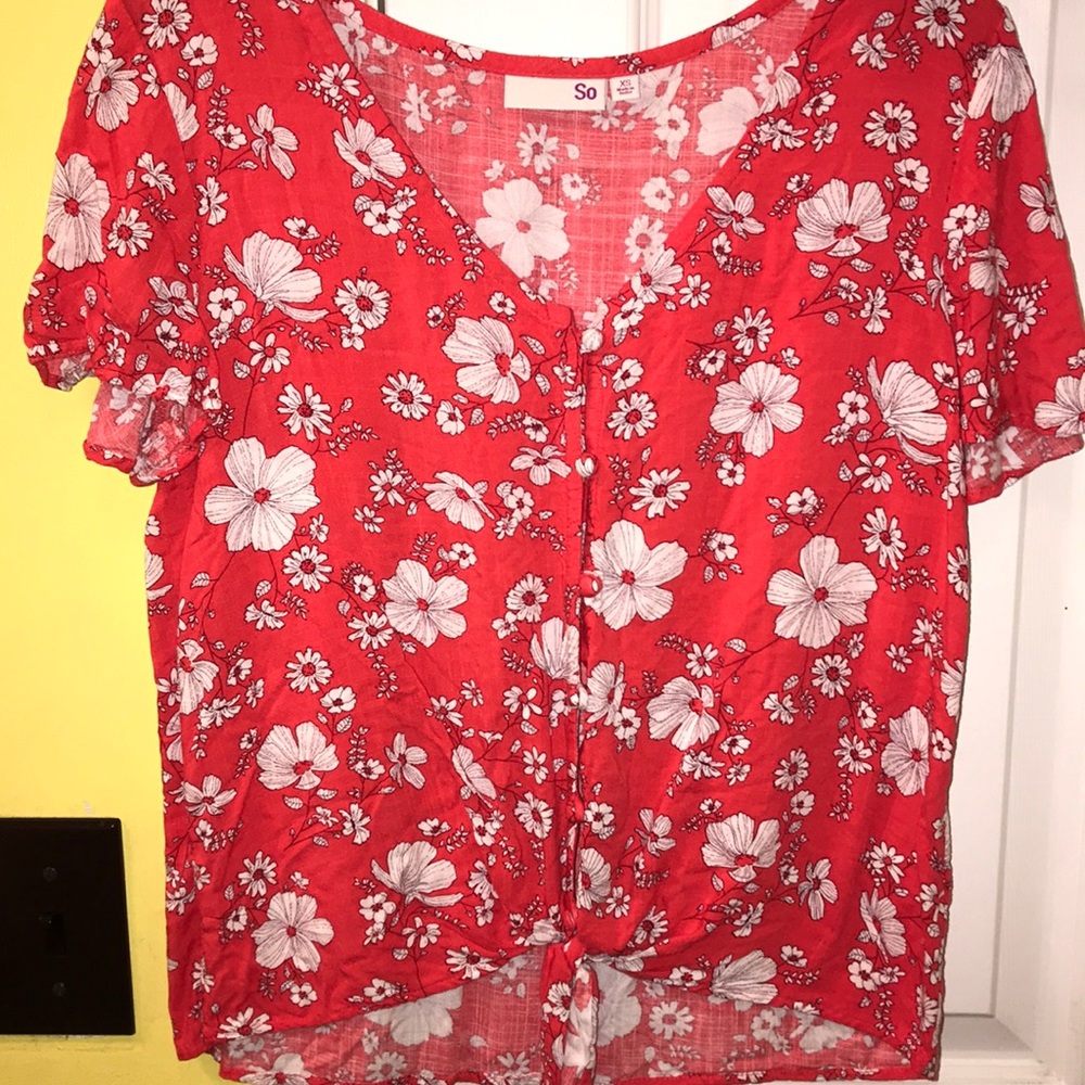 A floral crop top.